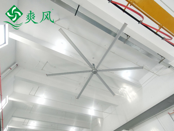 盈創(chuàng)醫(yī)療關(guān)愛(ài)員工，安裝通風(fēng)降溫設(shè)備組合改善潔凈鑄造車(chē)間高溫悶熱現(xiàn)狀